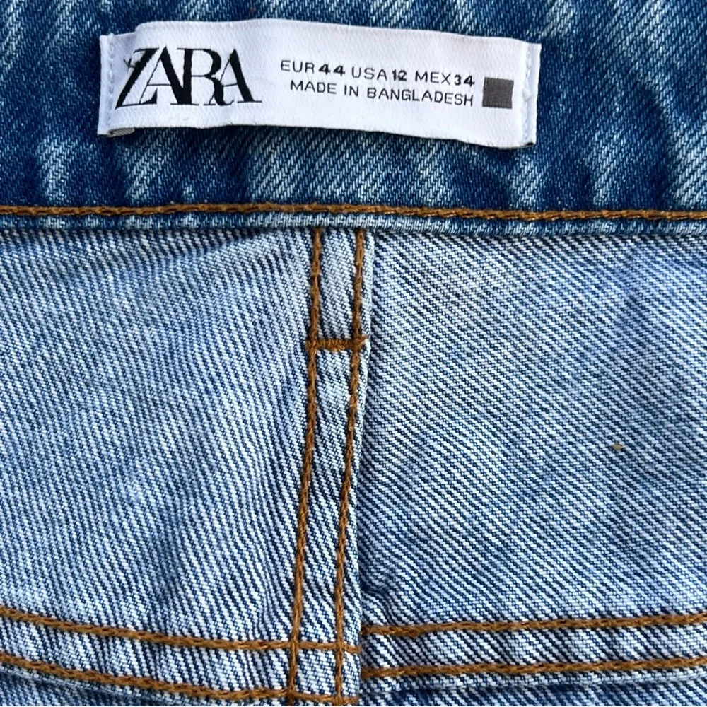 Zara - Super High Rise Mom Jeans - 12 - Picture 13 of 13